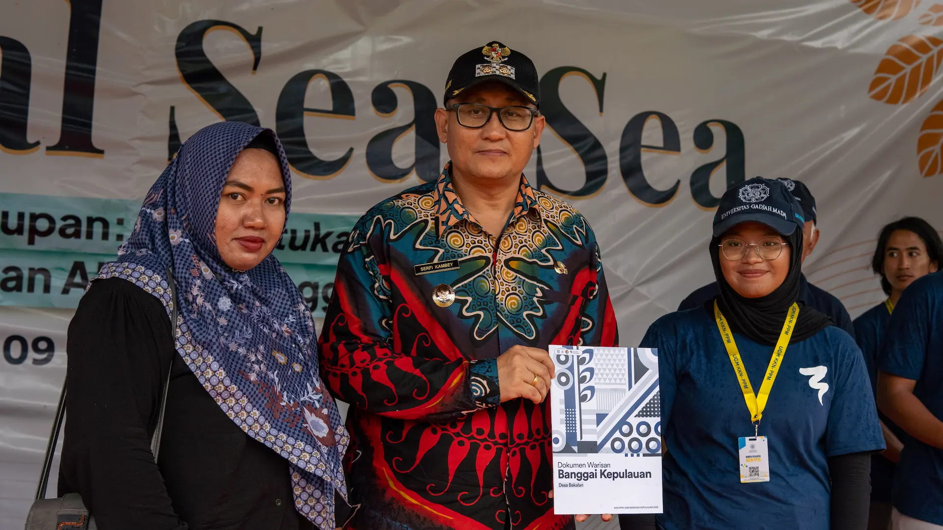 Dokumentasi suasana kegiatan dan acara Festival Sea-Sea 2025 Hidupkan Budaya Pesisir Banggai Kepulauan di Banggai Kepulauan - foto 2