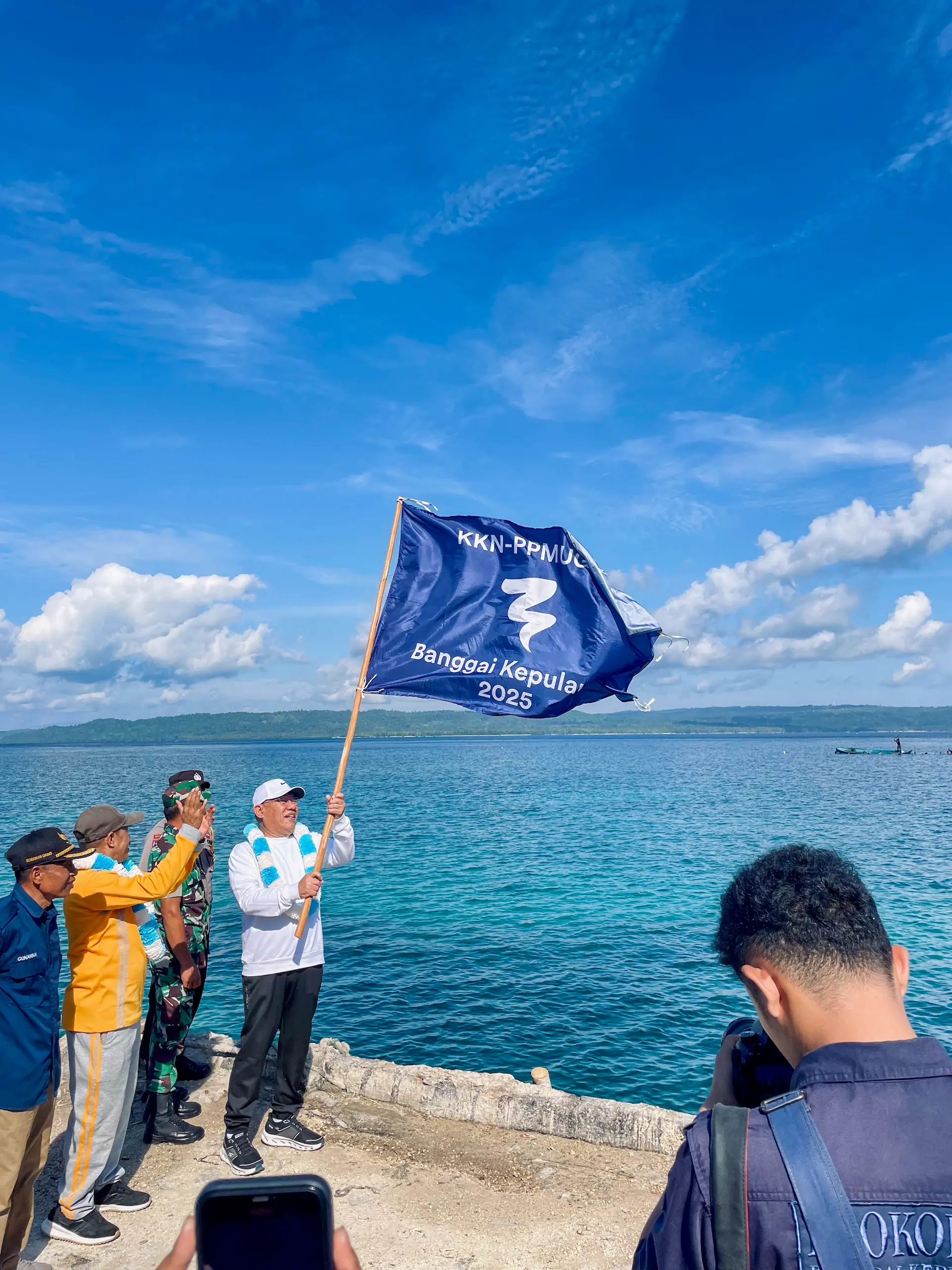 Dokumentasi kegiatan dan acara Bupati Bangkep Resmikan Fun Triathlon 2025 di Bungin di Kabupaten Banggai Kepulauan