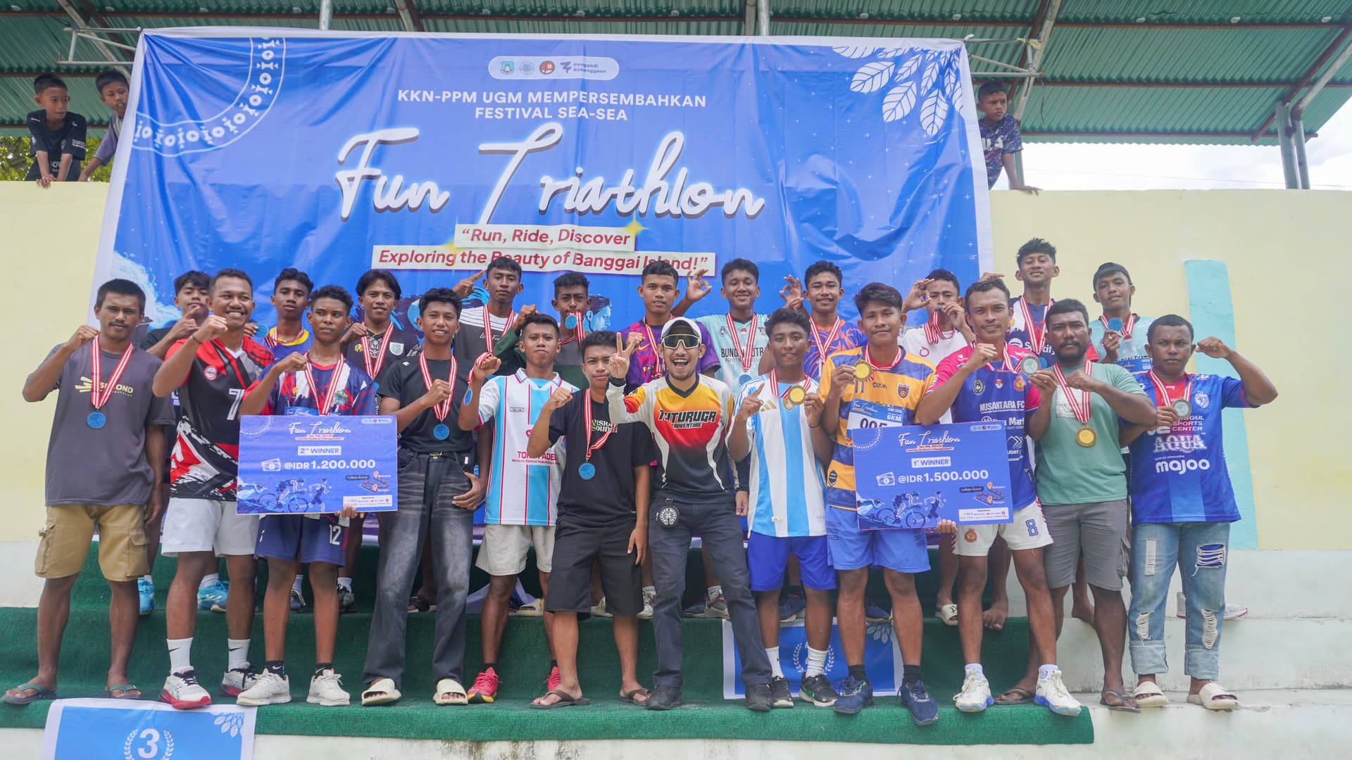 Bupati Bangkep Resmikan Fun Triathlon 2025 di Bungin - 3