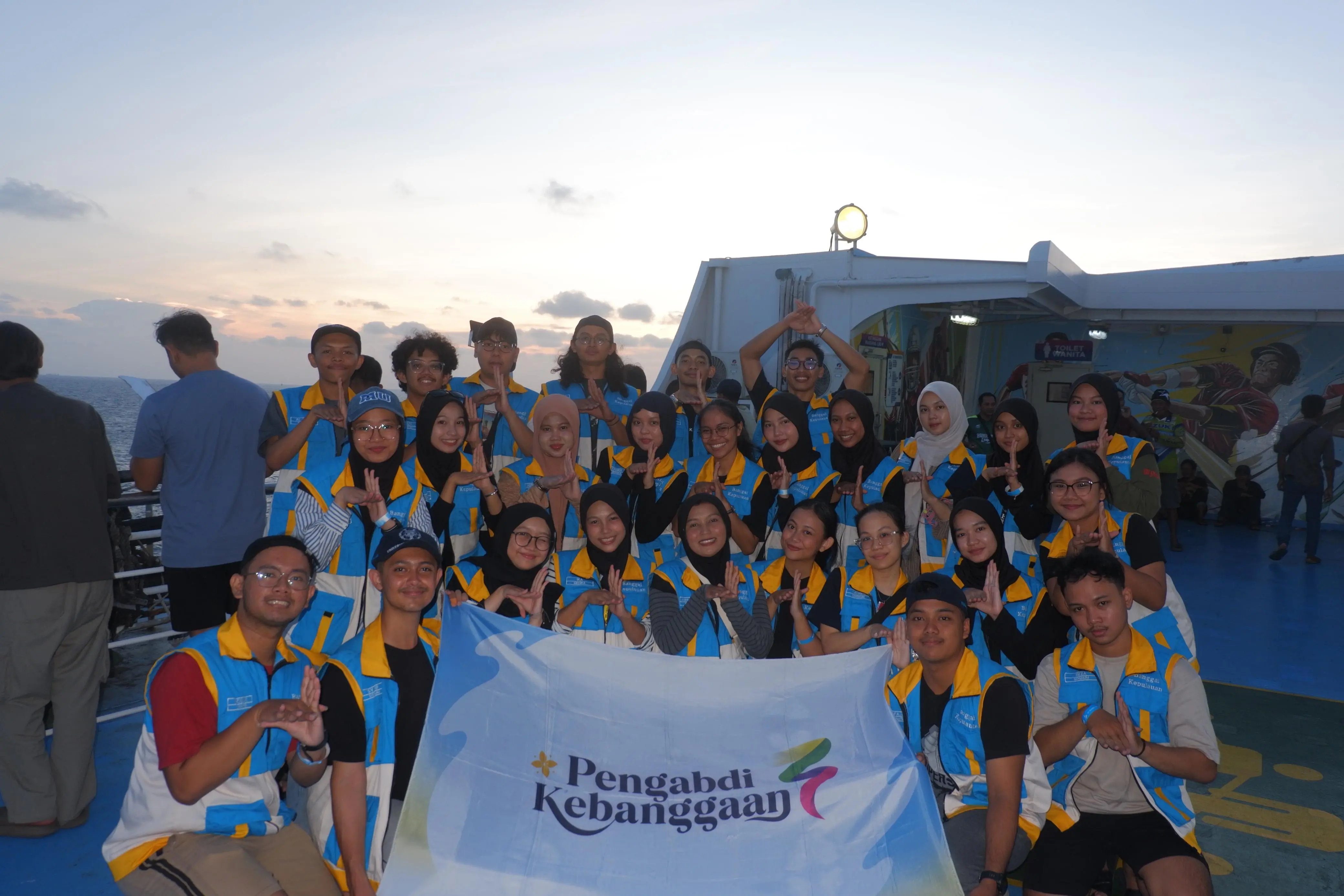 Rekam jejak dan dokumentasi warisan budaya, sejarah, pesona alam, dan kuliner lokal desa-desa di Kabupaten Banggai Kepulauan